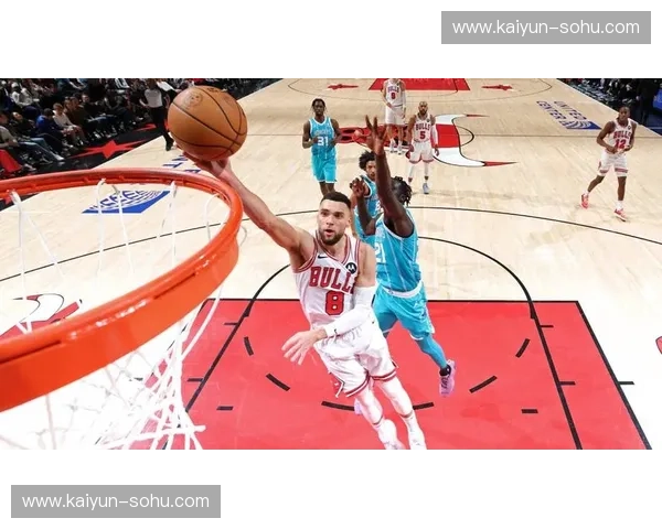 扎克·拉文在新球队公牛角色转换 正逐步适应第二进攻点定位