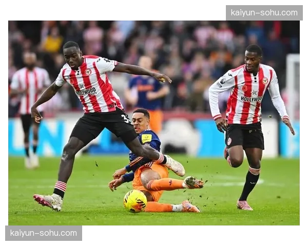 纽卡斯尔对阵布伦特福德2-3:领先情况下遭逆转的防守注意力分散问题 纽卡斯尔对阵布伦特福德2-3:领先情况下遭逆转的防守注意力分散问题